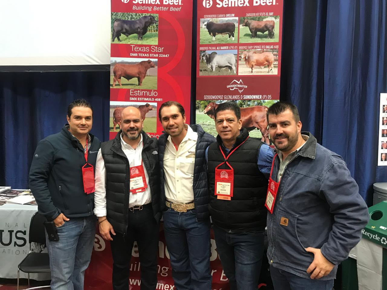Equipo SERTEG en encuentro de genética bovina